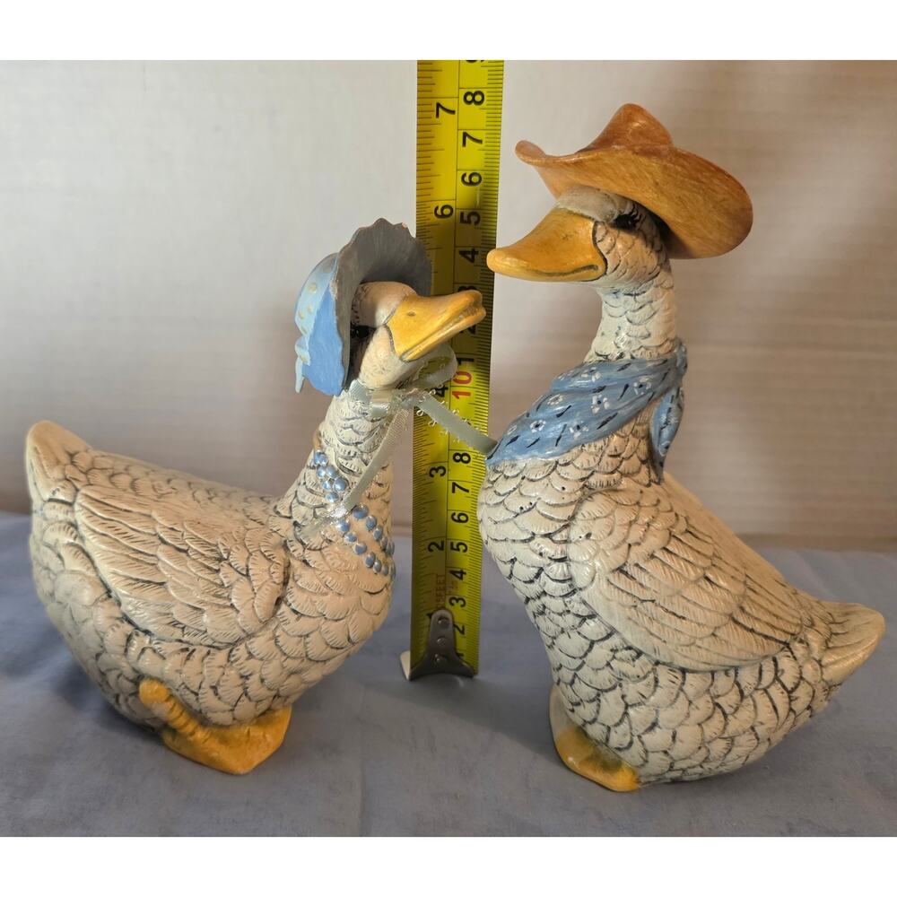 Vintage 1987 Ceramic Goose Figurines Pair Cowboy Bonnet Country Farmhouse - Picture 6 of 16